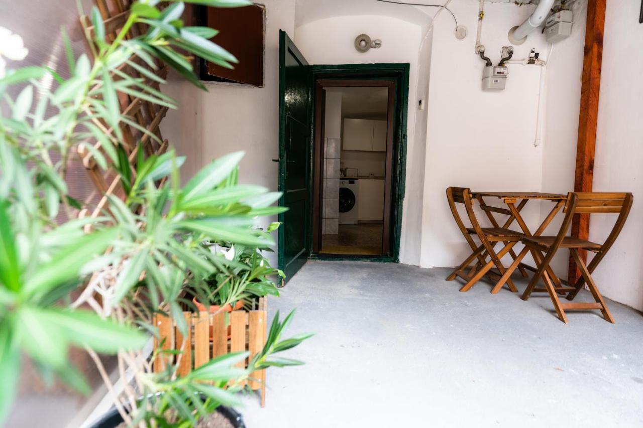 Charming Studio Ideal For Getaways Or Workations In Sibiu'S Medieval City Center מראה חיצוני תמונה