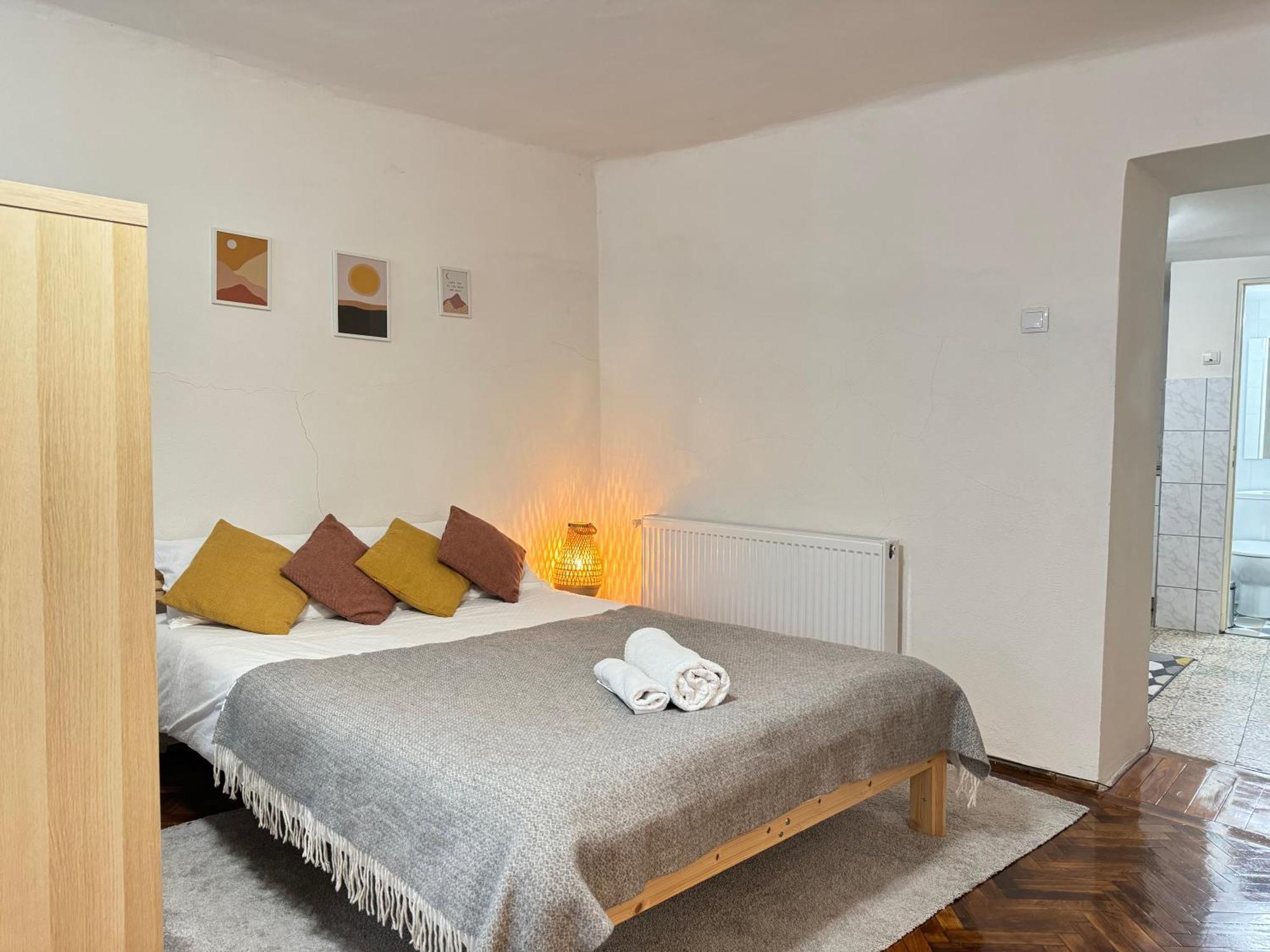 Charming Studio Ideal For Getaways Or Workations In Sibiu'S Medieval City Center מראה חיצוני תמונה