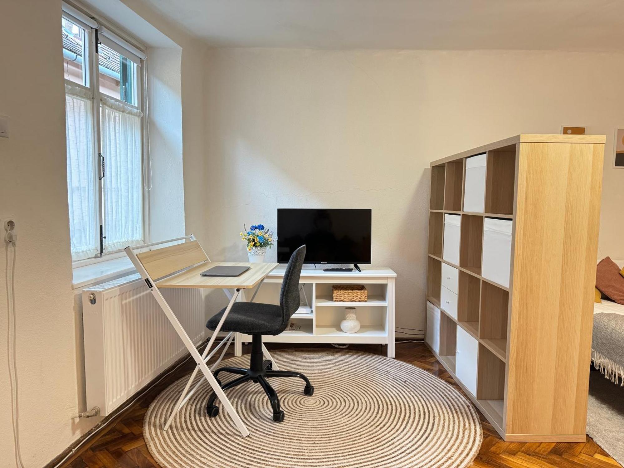 Charming Studio Ideal For Getaways Or Workations In Sibiu'S Medieval City Center מראה חיצוני תמונה